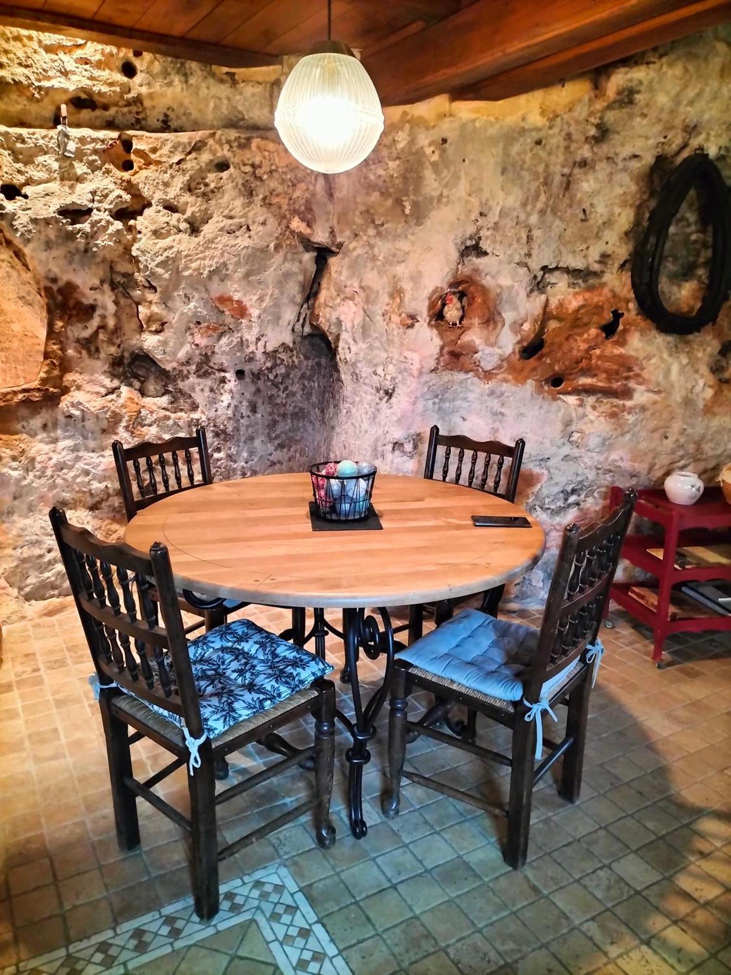 Charmante Maison Troglodyte Витрак Экстерьер фото