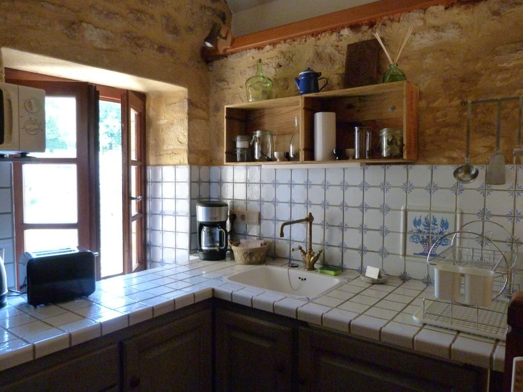 Charmante Maison Troglodyte Витрак Экстерьер фото